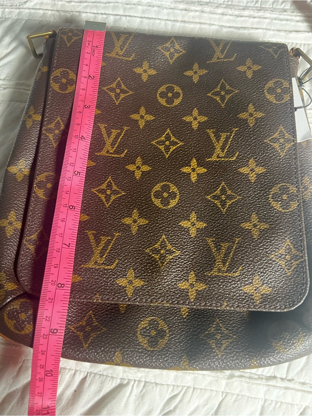 Louis Vuitton Monogram Crossbody in Brown with Tan Strap - Picture 2 of 9